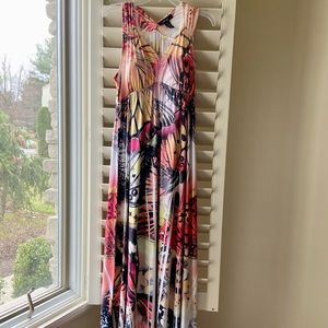 STYLE & CO Maxi dress. Petite XL. Deconstructed butterfly motif. Padded bra